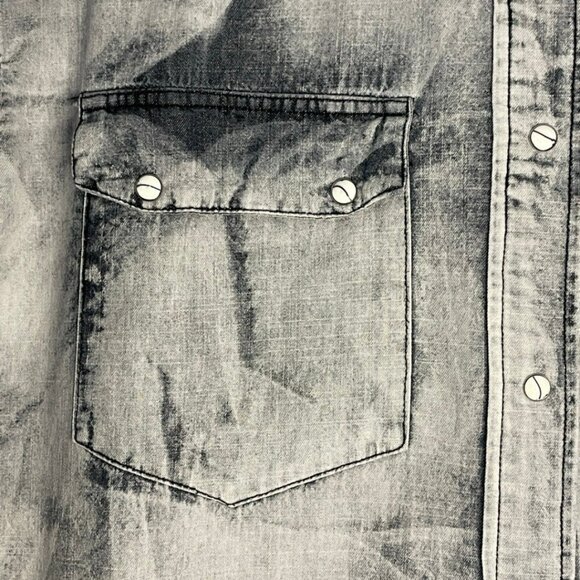 Oli & Hali Acid Wash Denim Shirt M Oversized Distressed Snap Front Patchwork - Picture 10 of 15